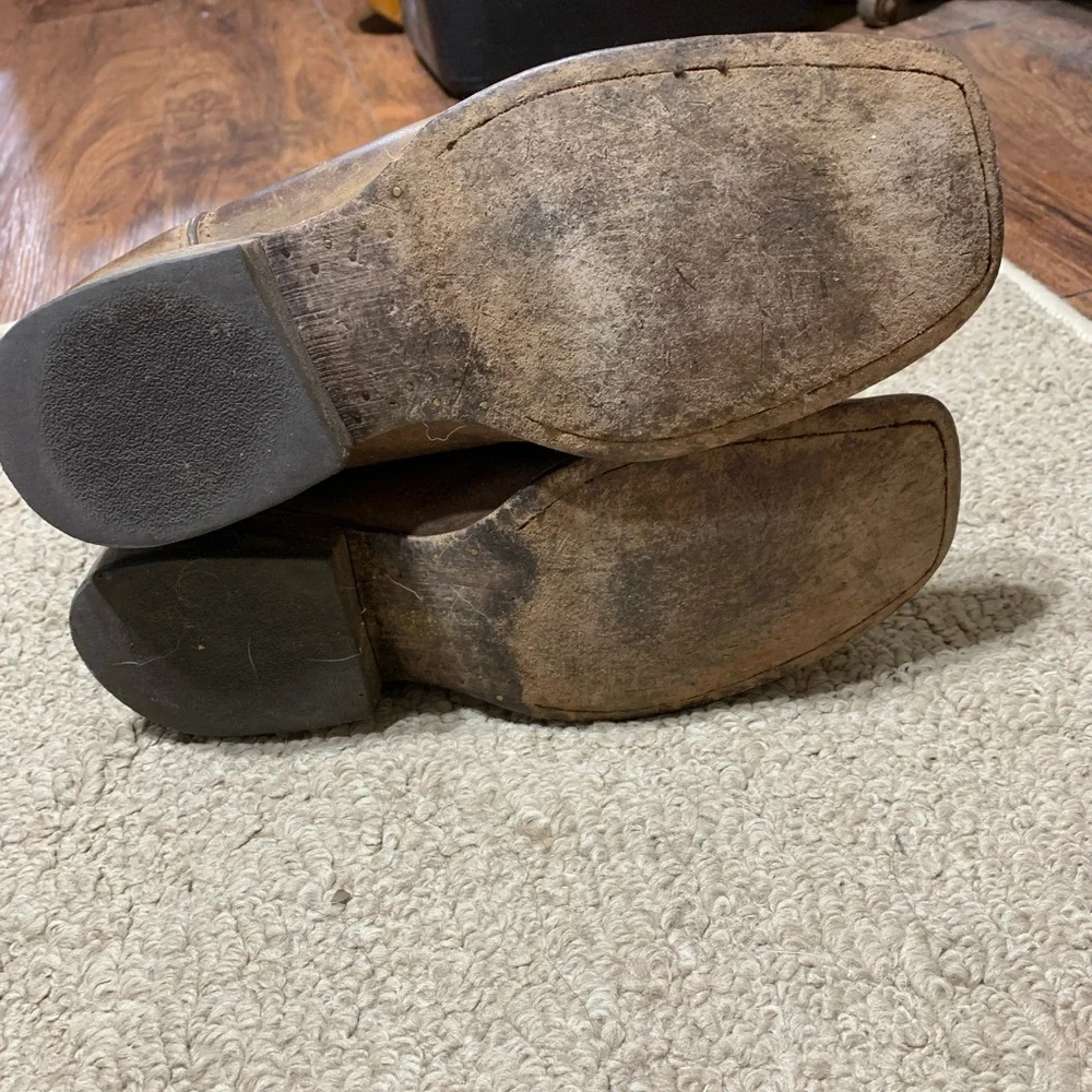 Ariat children’s boots - Picture 4 of 4